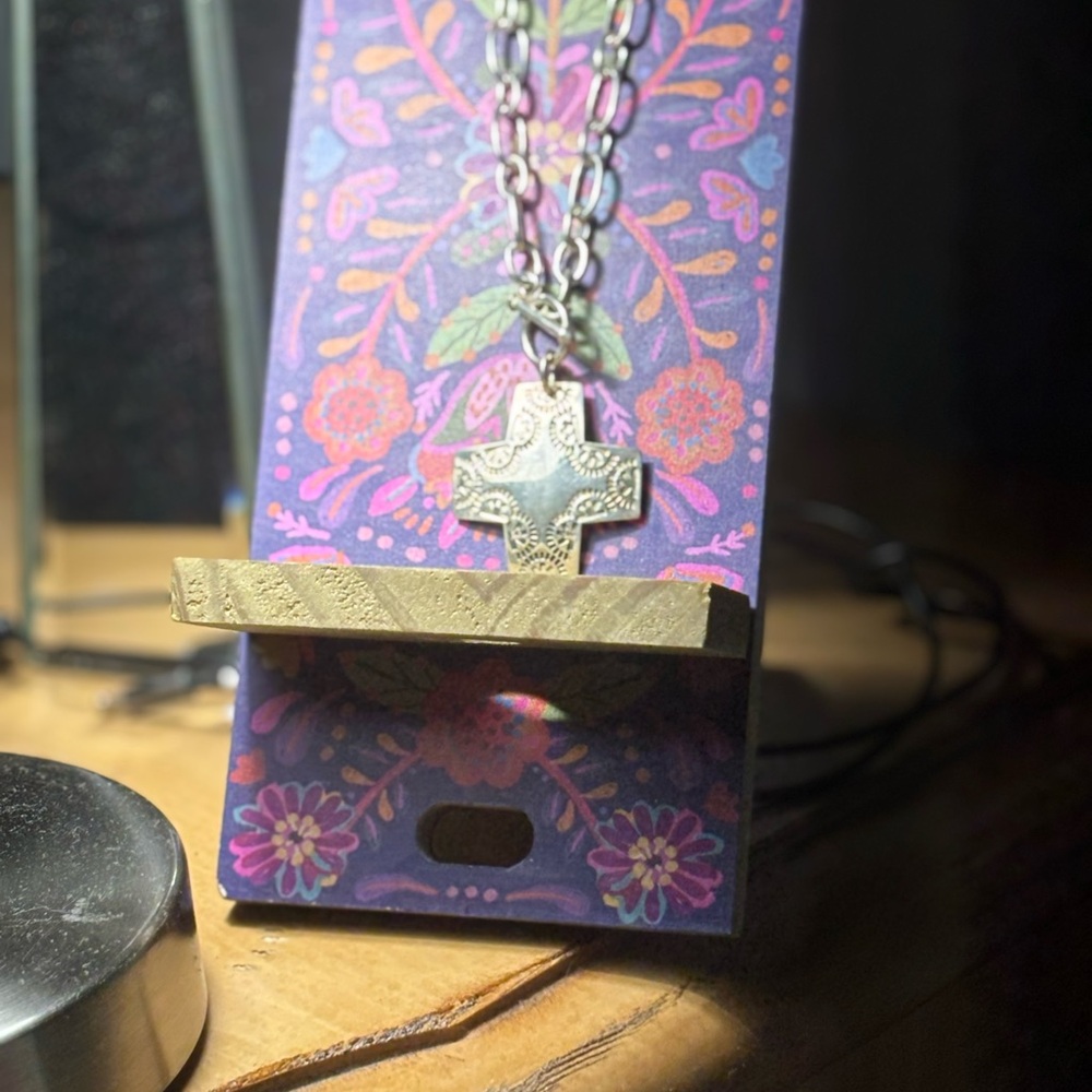 Elegant Silver Cross Pendant Necklace
Original cost $350 on Silpada website - Picture 4 of 8